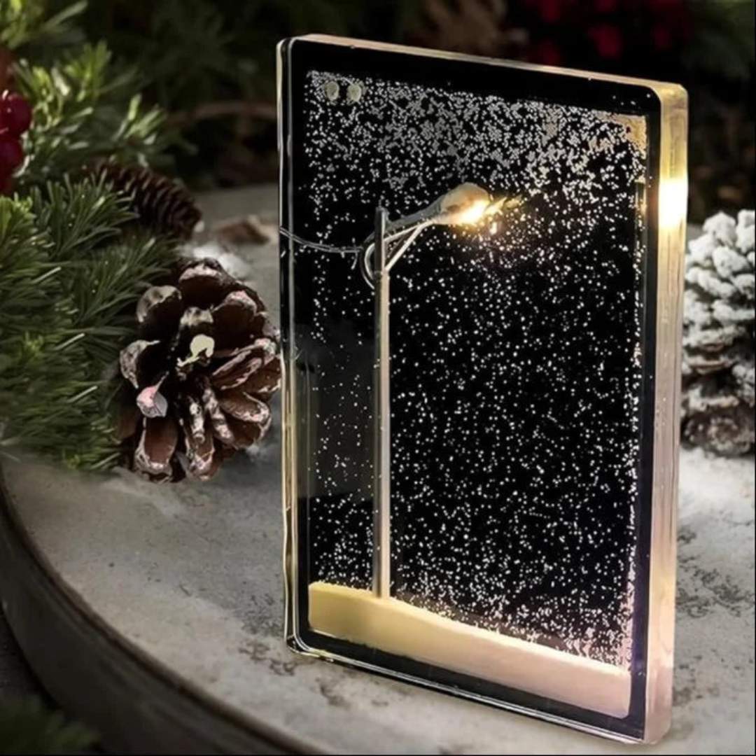 Winter Glow Snow fall lamp