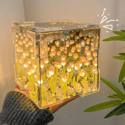 Infinite Magical Tulip Reflection Lamp 🌷🌟